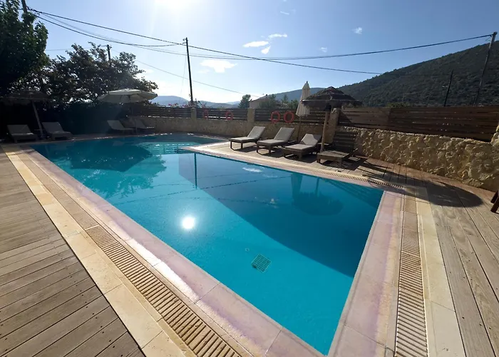 Dalia - Korinthos * Kórfos