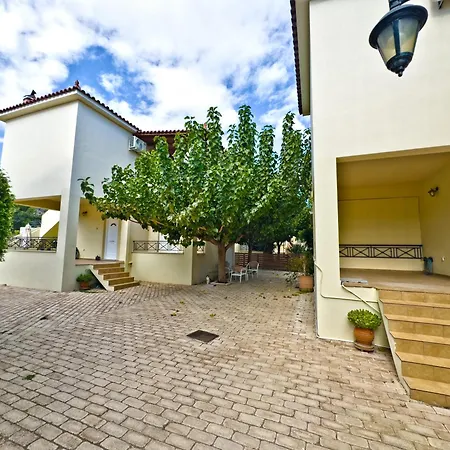 Dalia - Korinthos * Kórfos