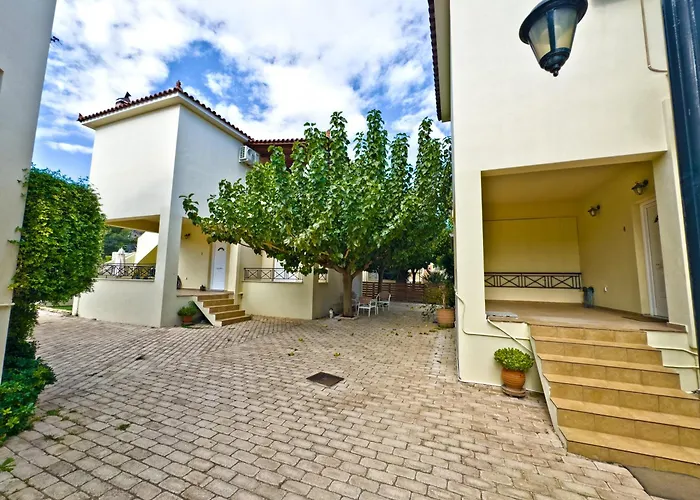 Dalia - Korinthos * Kórfos