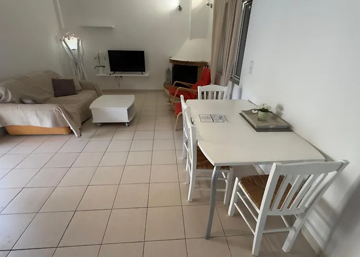 Dalia - Korinthos Vakantiehuis